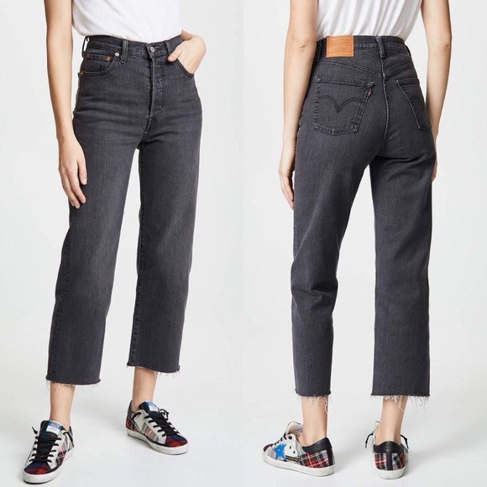 NWOT Levi’s Ribcage Straight Ankle Jeans